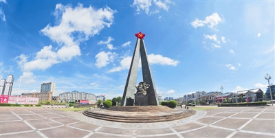 福建省寧化縣紅軍長征出發(fā)地紀(jì)念廣場。 林正添 攝.jpg